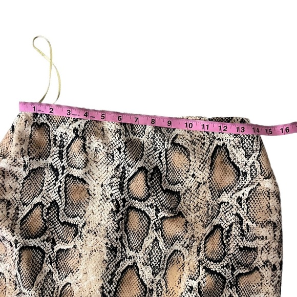 Wild Ginger Brown Snake Print Skirt Size 12 (Juniors) - Picture 6 of 12
